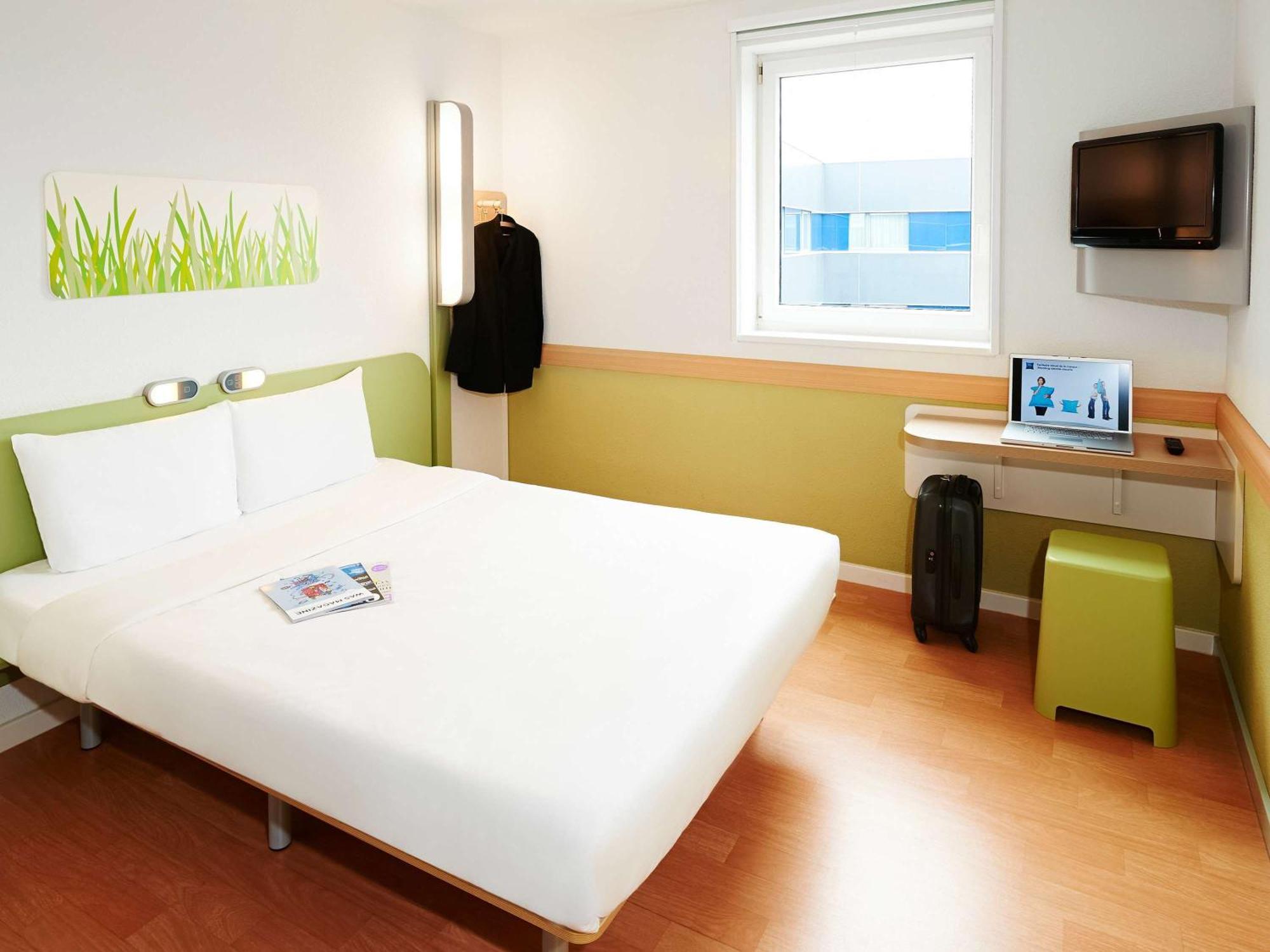 Ibis Budget Tours Nord Ngoại thất bức ảnh